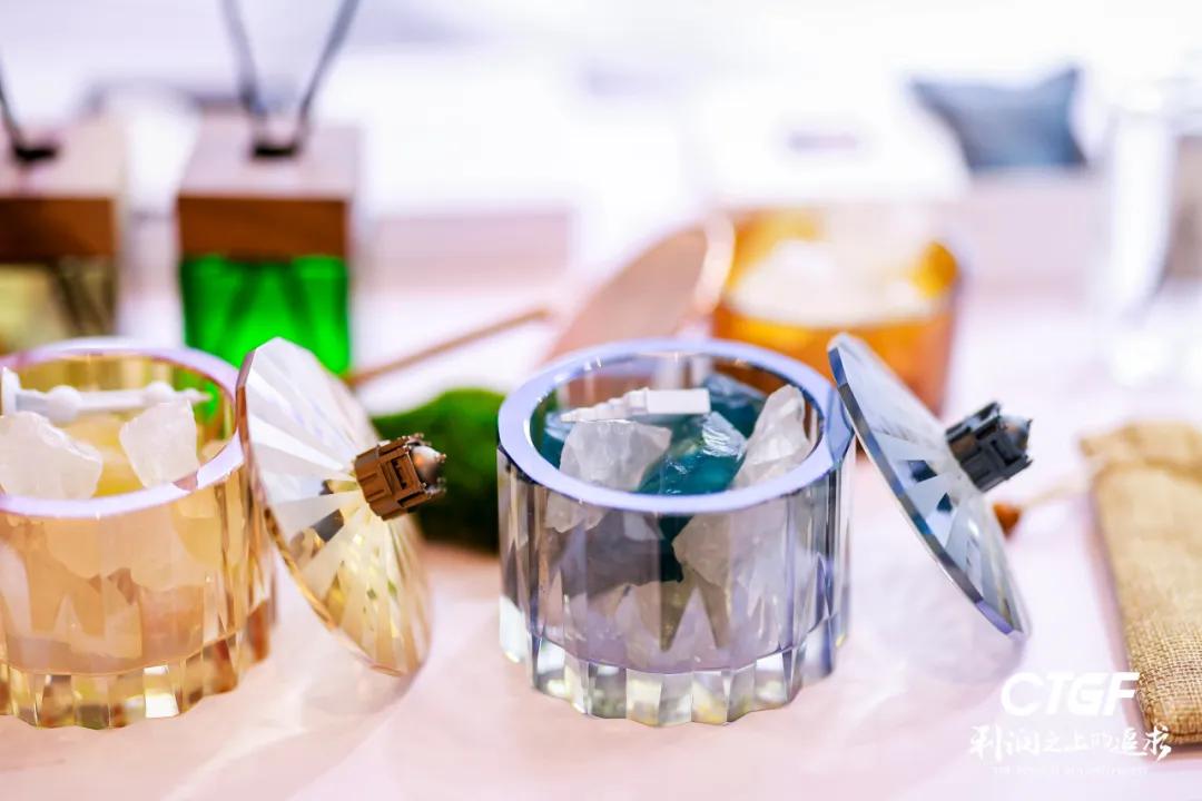 1756453172582537.jpg 640 (3)(1).jpg